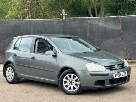 VOLKSWAGEN GOLF 1.9 TDI SE 